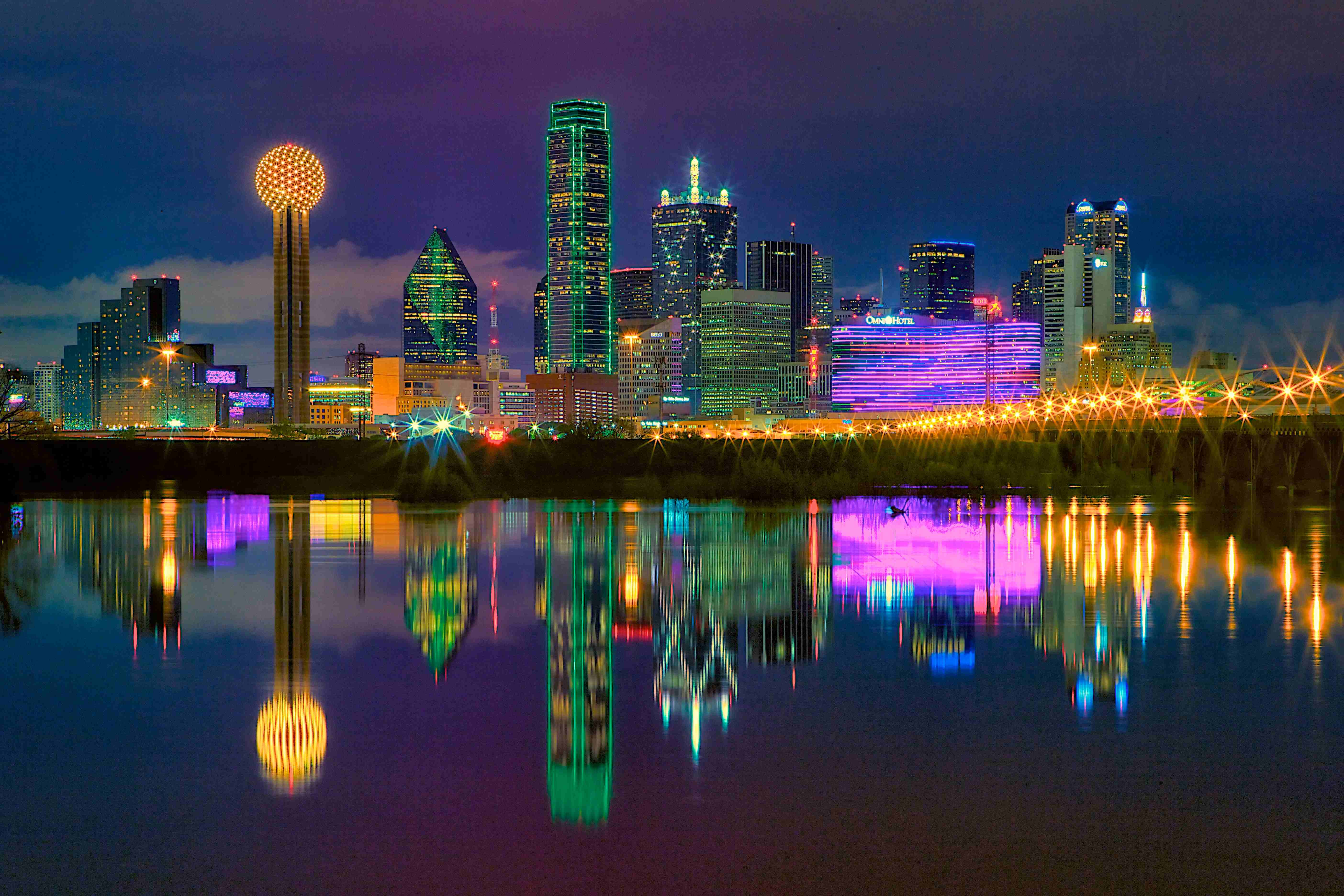 Dallas skyline at night